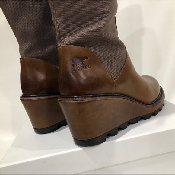 Sorel Lux Leather Wedged Boots Brown Side Zippers - Picture 3 of 16